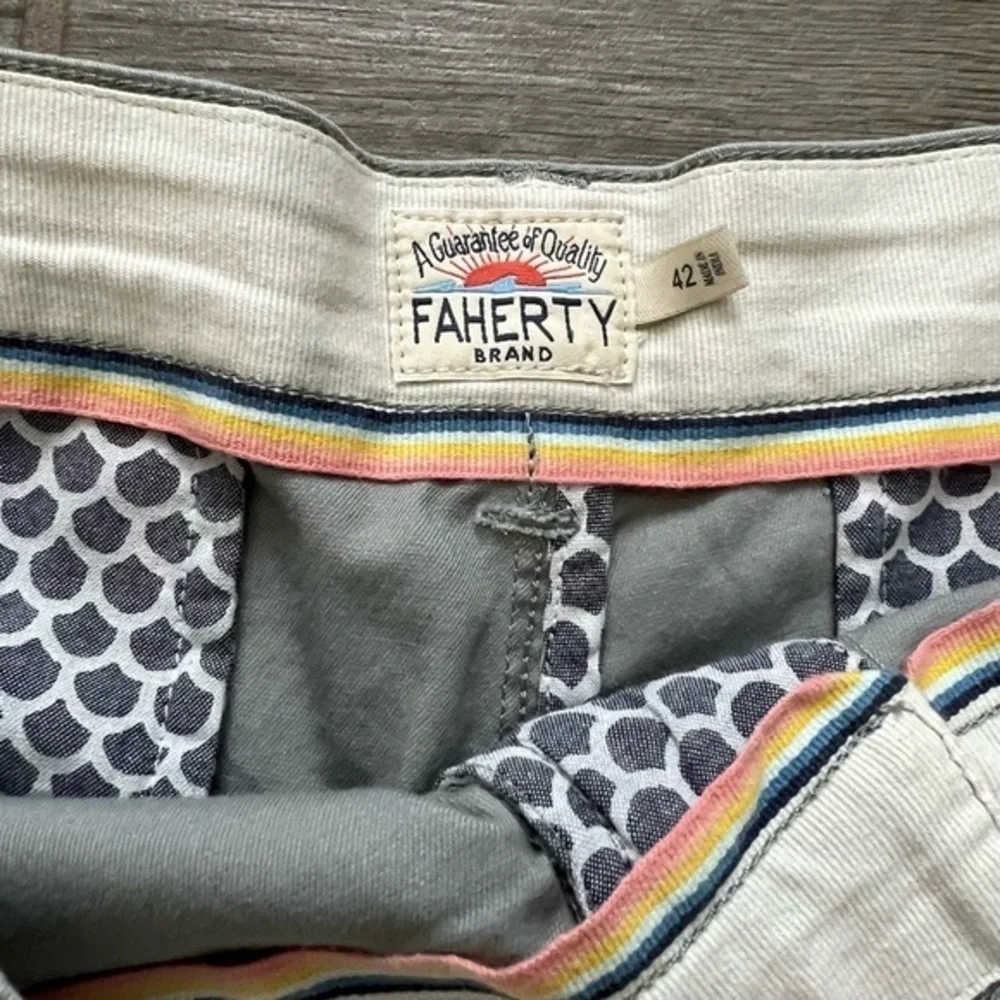 NEW FAHERTY Island Life Shorts 42